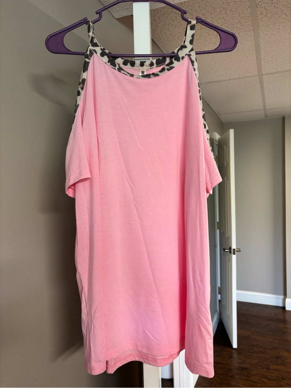 Pink Cold-Shoulder Tank with Leopard Trim